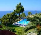 Hotel Thea, private accommodation in city Halkidiki, Greece